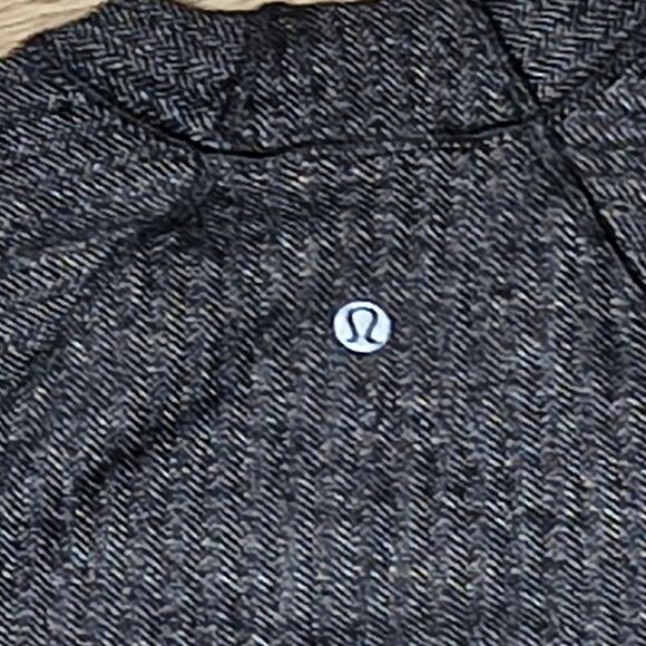 ⚫ Lululemon Swiftly Tech Long Sleeve – Herringbone Pattern – Size 4 - Picture 4 of 4